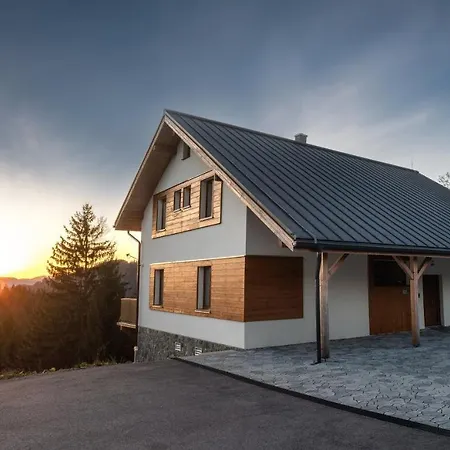 Nocľah s raňajkami Ambiente 3*